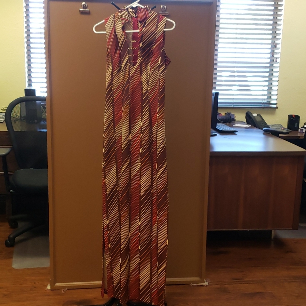 Brown Beige Orange Red Long Sleeveless Dress